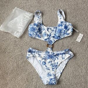 Cupshe White & Blue Floral Ring-Front One-Piece Swimsuit